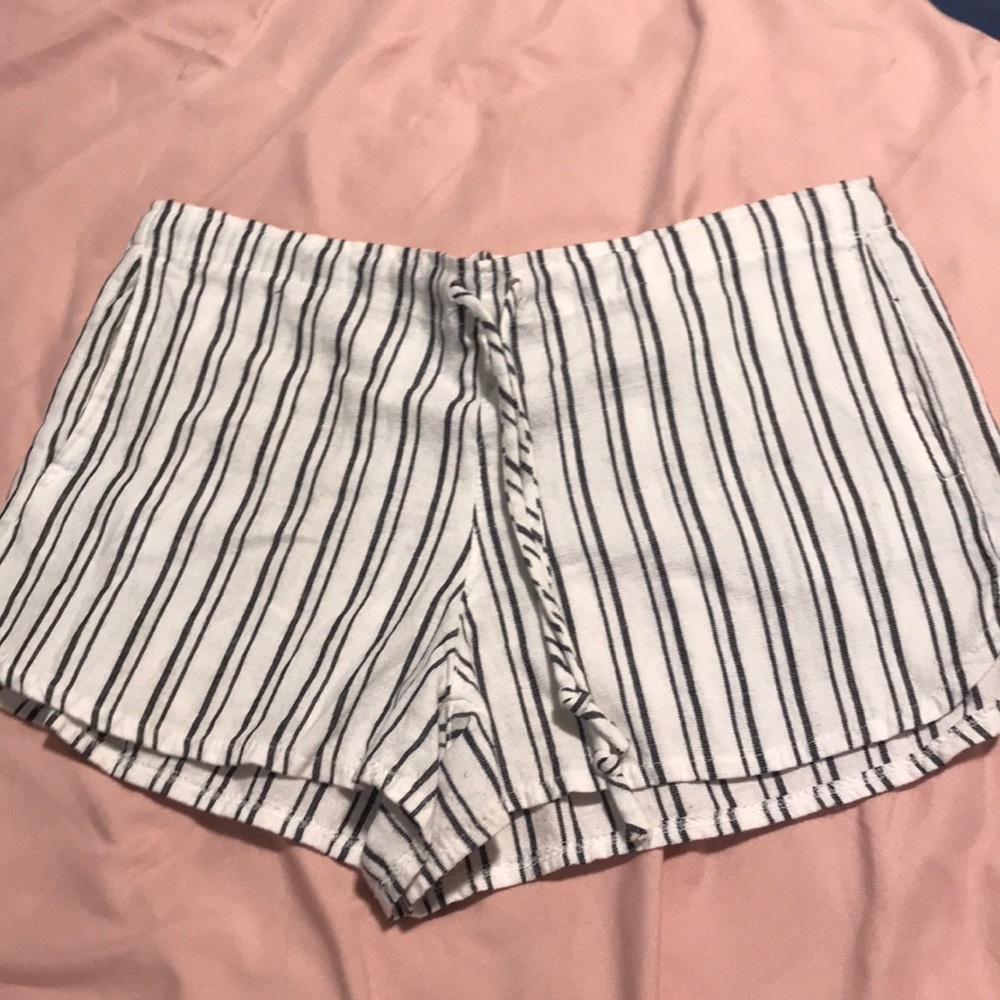 Beach striped shorts